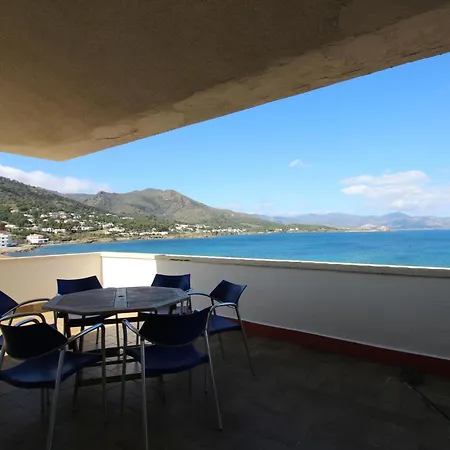 Apartment Llanca 11 Atic - Atico En Primera Linea De Mar, Gran Terraza Y Piscina Comunitaria - Es-228-60 *