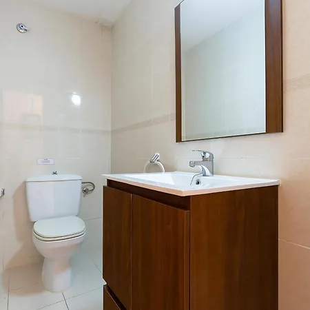 Apartment Llanca 11 Atic - Atico En Primera Linea De Mar, Gran Terraza Y Piscina Comunitaria - Es-228-60 *
